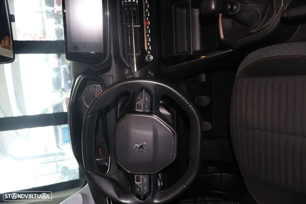 Peugeot 208 1.2 PureTech Active Pack - 7