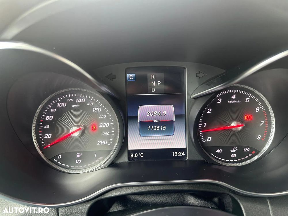 Mercedes-Benz GLC 300 4MATIC - 26