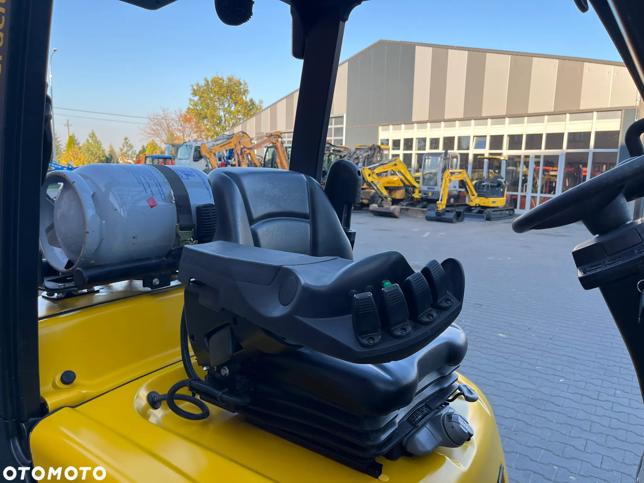 Yale GLC25VX - 23