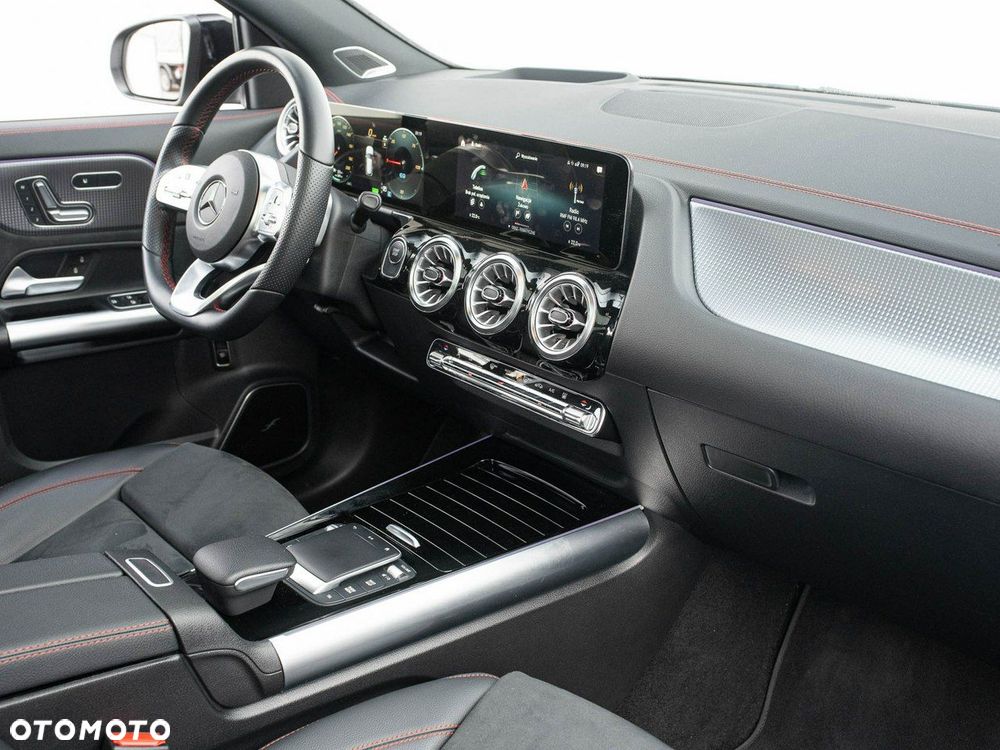 Mercedes-Benz EQA 250 66.5kWh AMG Line - 34