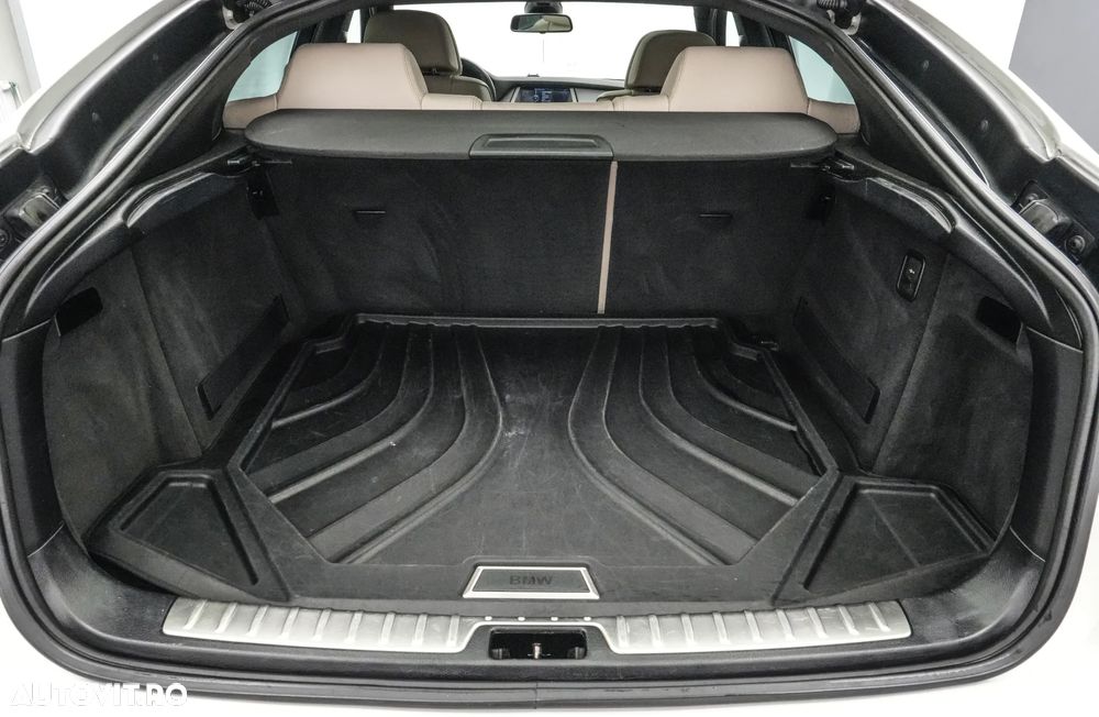 BMW X6 xDrive40d - 26