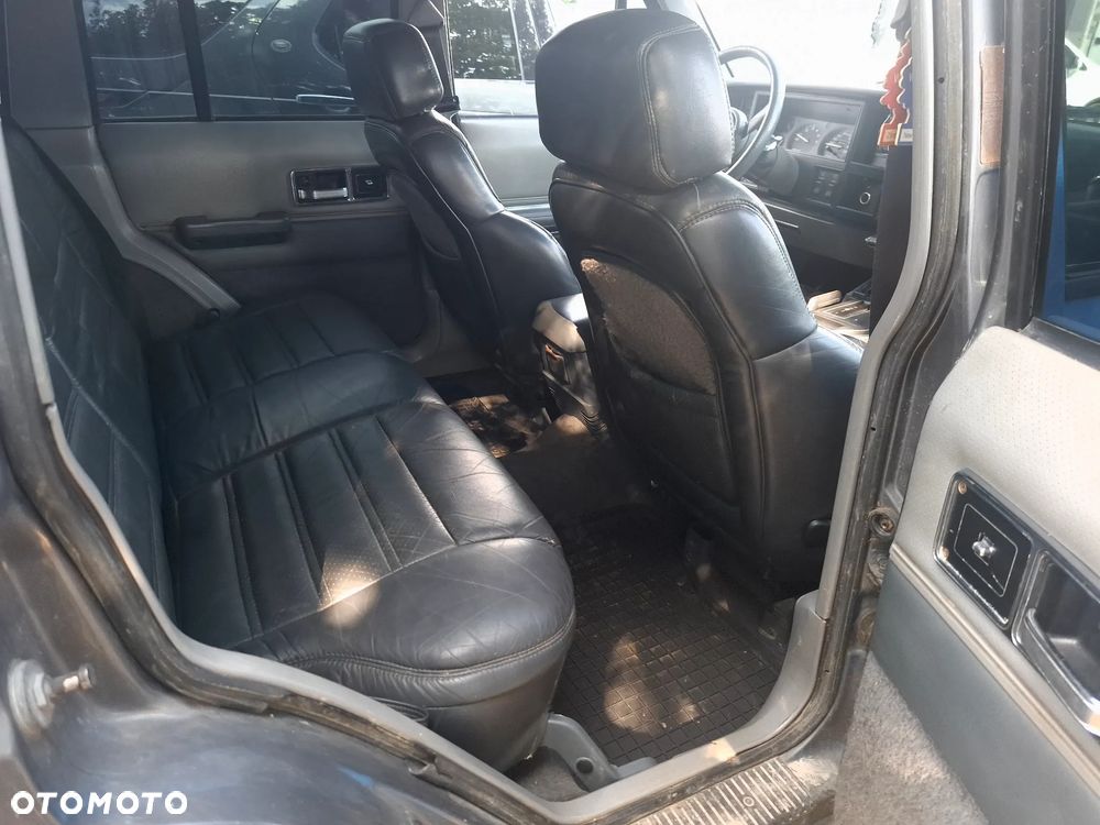 Jeep Cherokee - 19