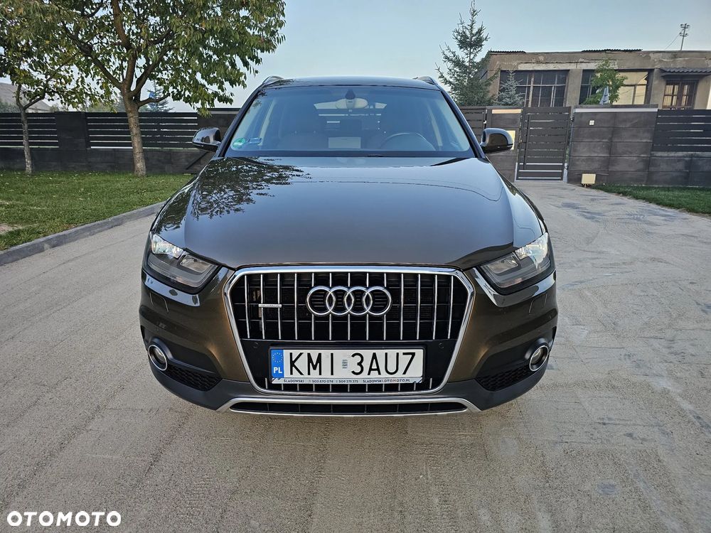 Audi Q3 - 22