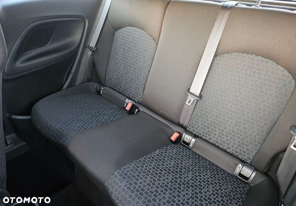 Opel Corsa - 11