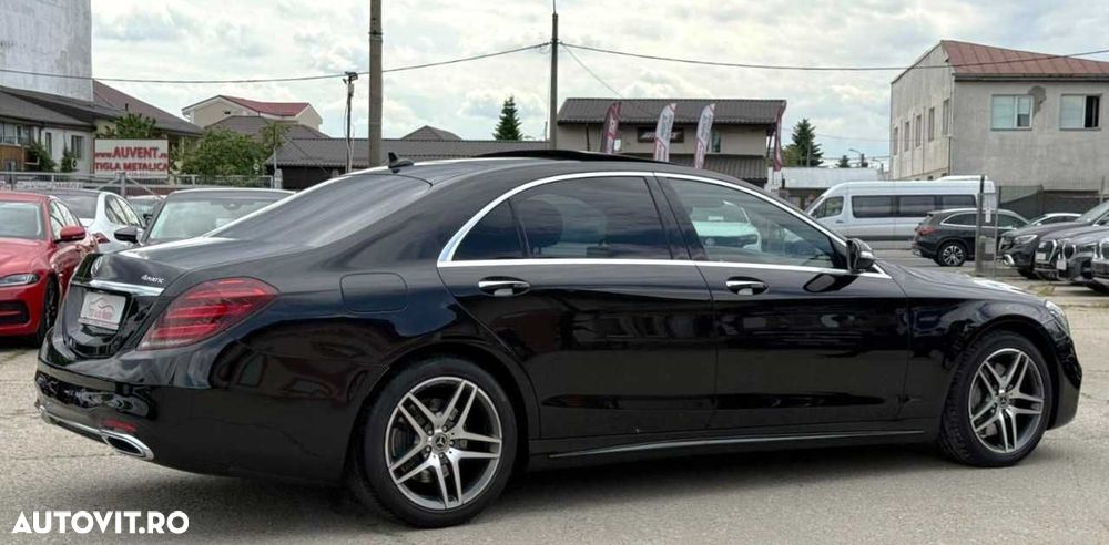 Mercedes-Benz S - 9