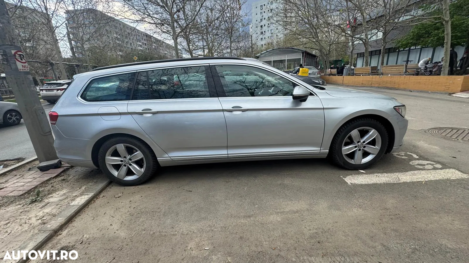 Volkswagen Passat Variant 2.0 TDI DSG Comfortline - 12