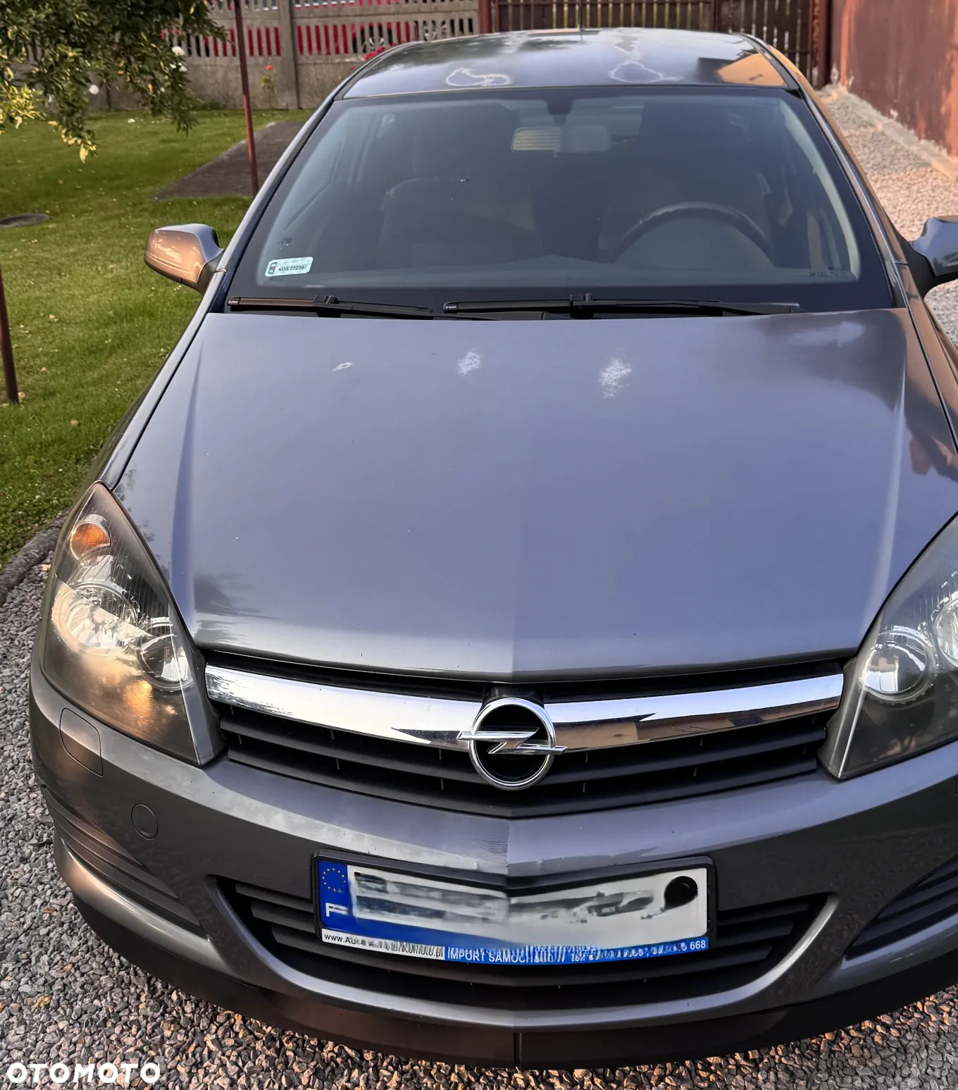 Opel Astra III GTC 1.6 Cosmo - 9