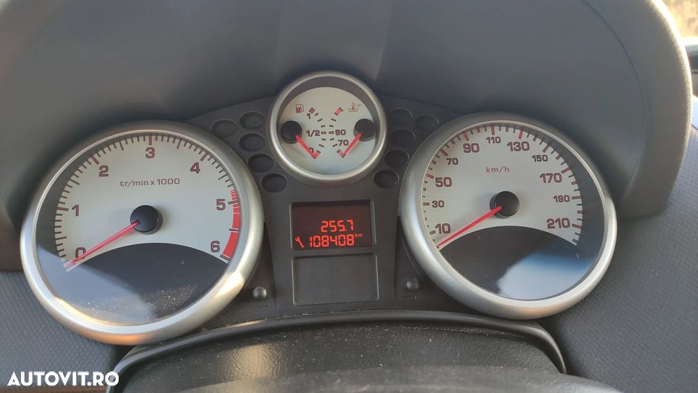Peugeot 207 1.4HDI Premium - 7