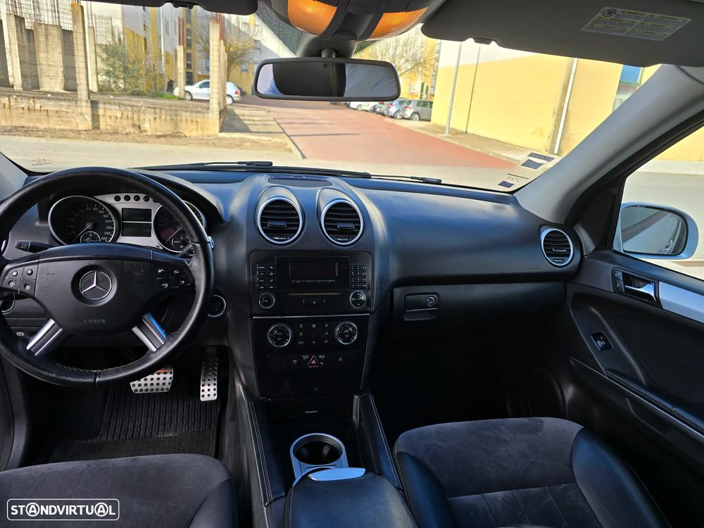 Mercedes-Benz ML 320 CDI - 8