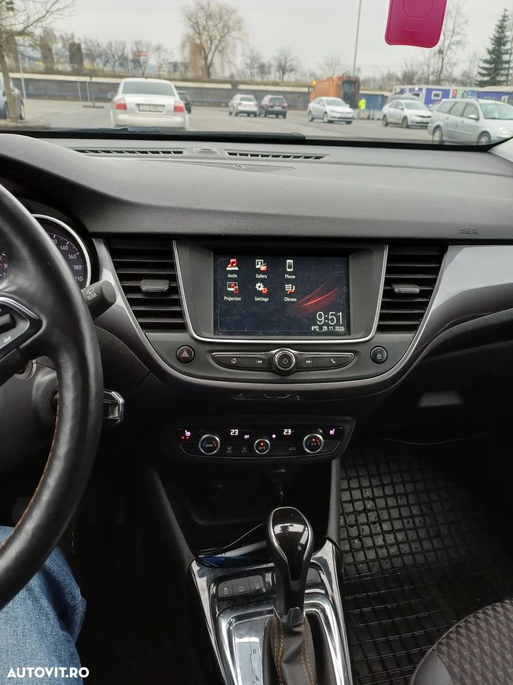 Opel Crossland X 1.2 Start/Stop Design Line Aut. - 4