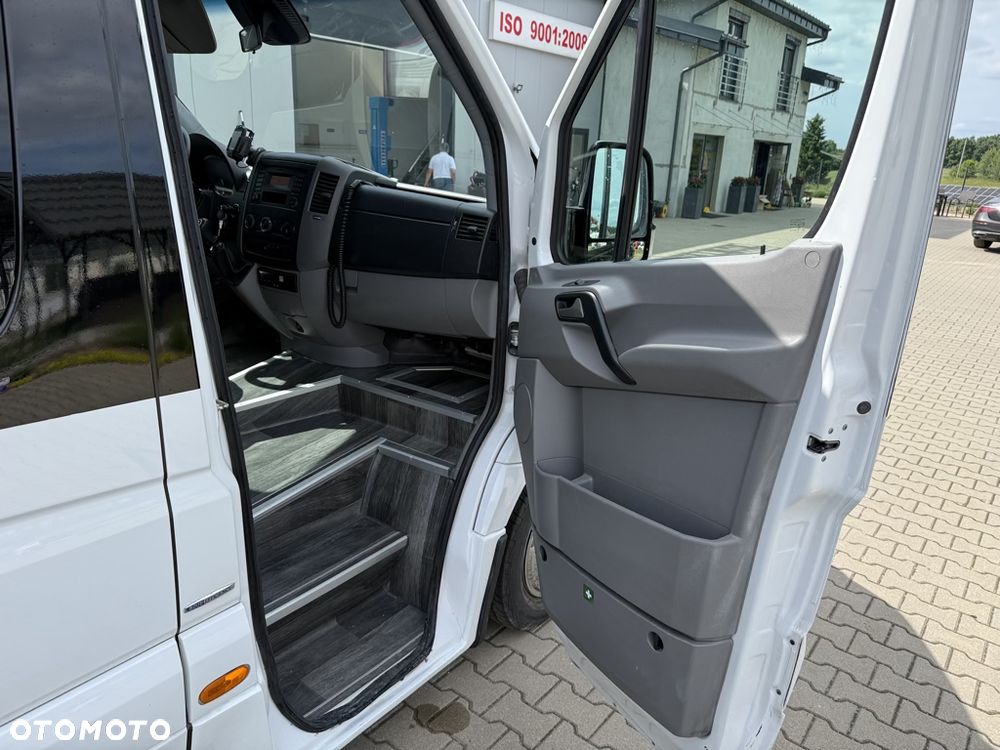 Mercedes-Benz Sprinter 519 3.0 V6 24 miejsca turystyczny - 10