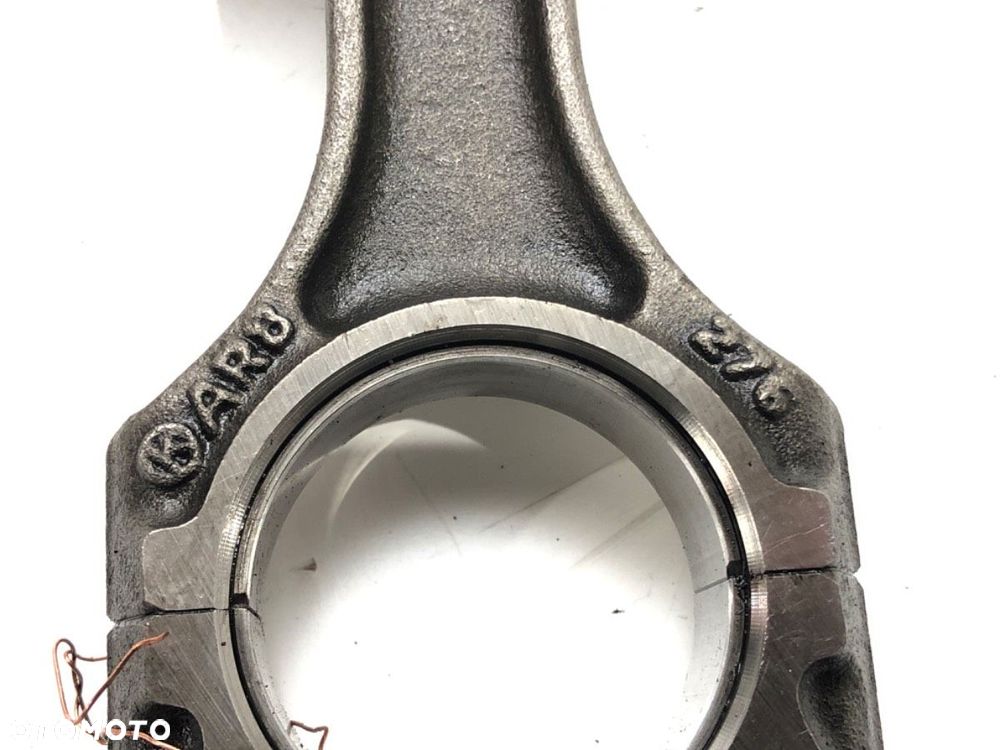 TŁOK Z KORBOWODEM  MICROCAR M8 M8 LDW442 31642 - 6