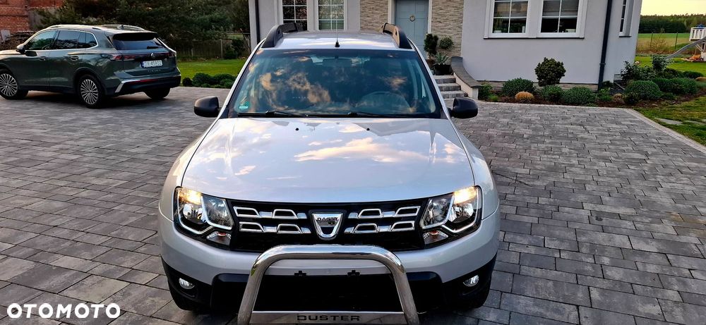 Dacia Duster 1.6 16V 105 4x2 Essentiel - 5