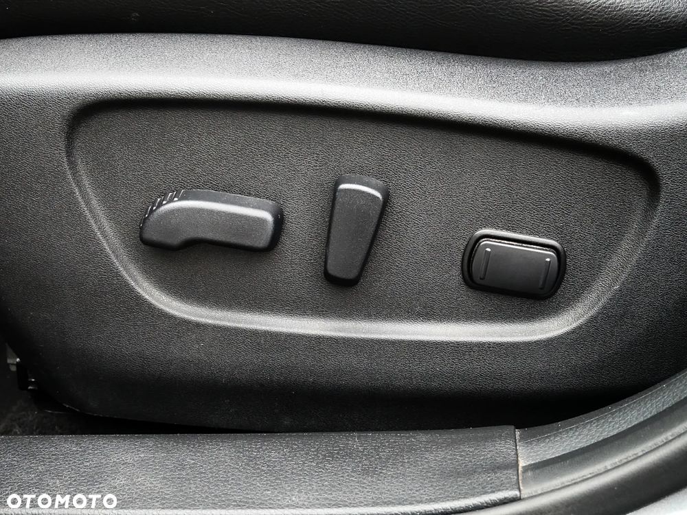 Nissan X-Trail 2.0 dCi Tekna Xtronic 4WD - 18