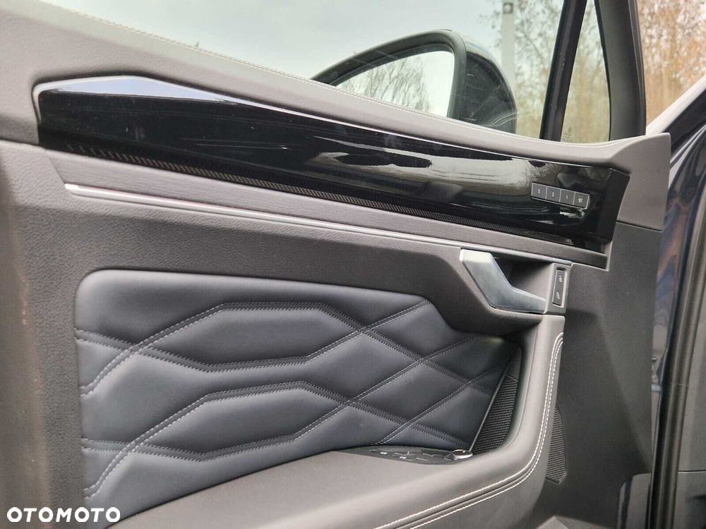 Volkswagen Touareg 3.0 V6 TDI 4Motion R-Line - 10