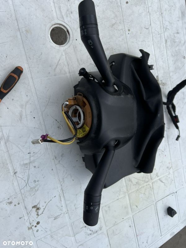 taśma Opel combo d manetka przełącznik kierunkowskazów 28152271 - 1