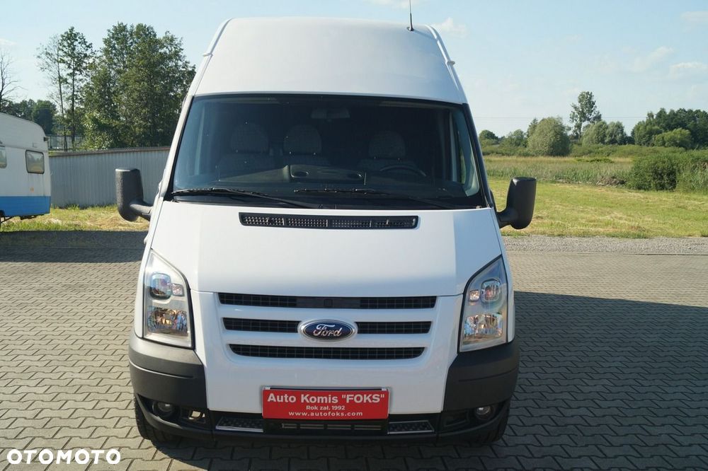 Ford Transit - 30
