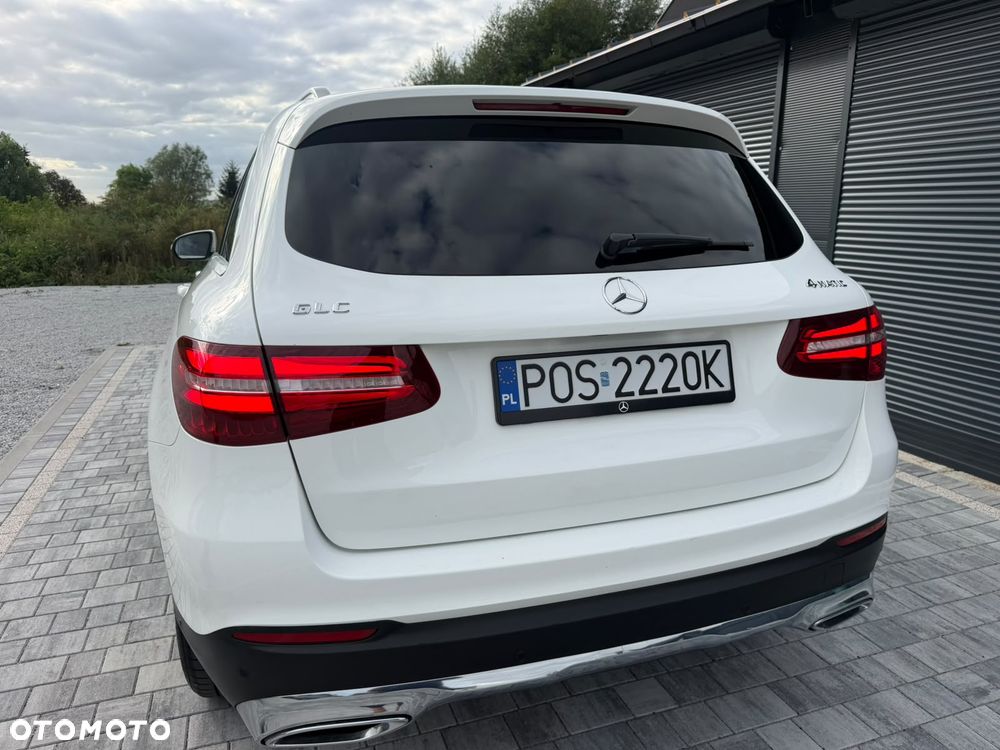 Mercedes-Benz GLC 220 d 4Matic 9G-TRONIC - 25