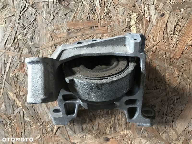 ŁAPA PODUSZKA SILNIKA MAZDA3 3 BM 2.2D 13-17r - 1