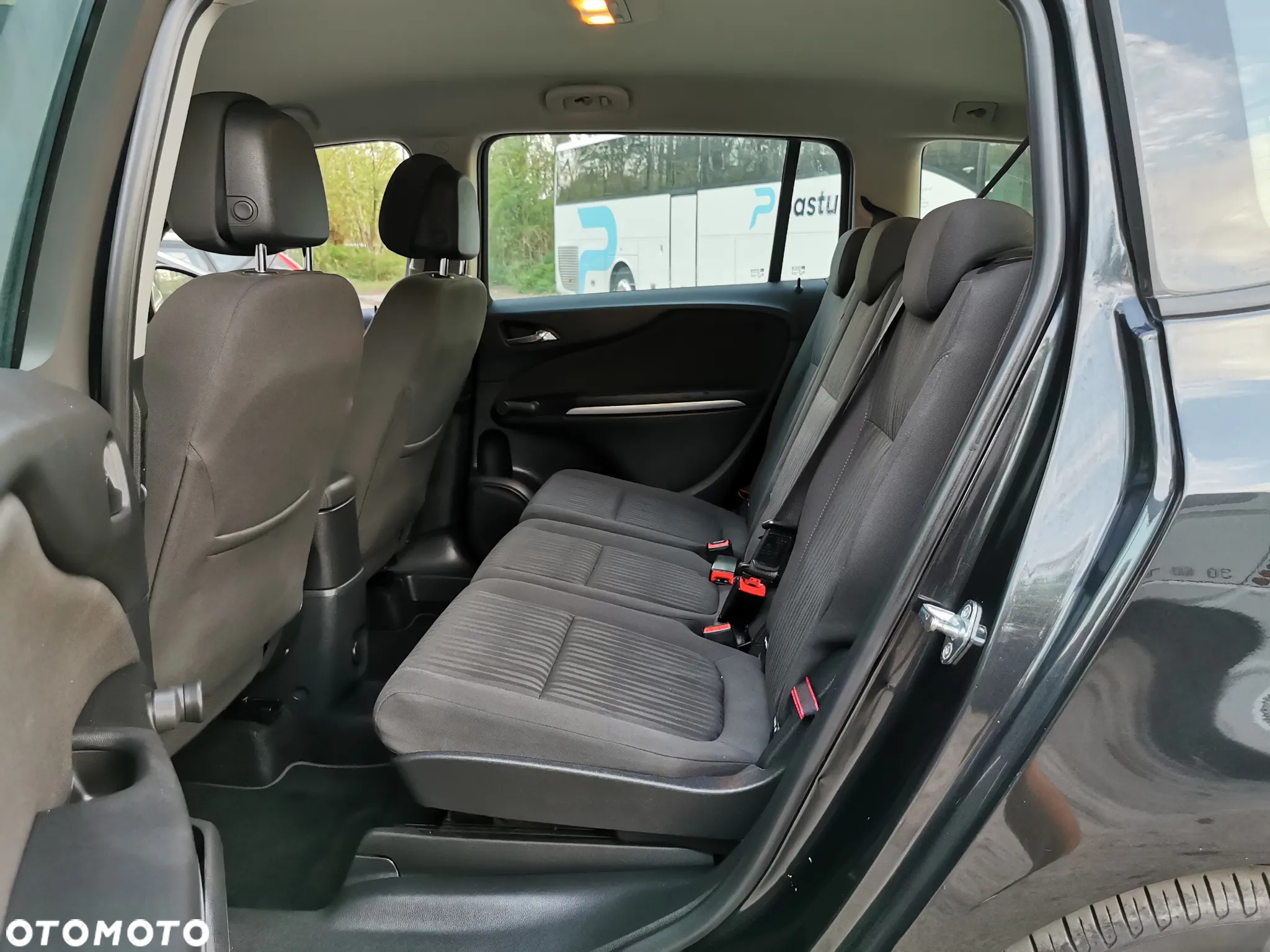 Opel Zafira 1.4 Turbo Edition - 21