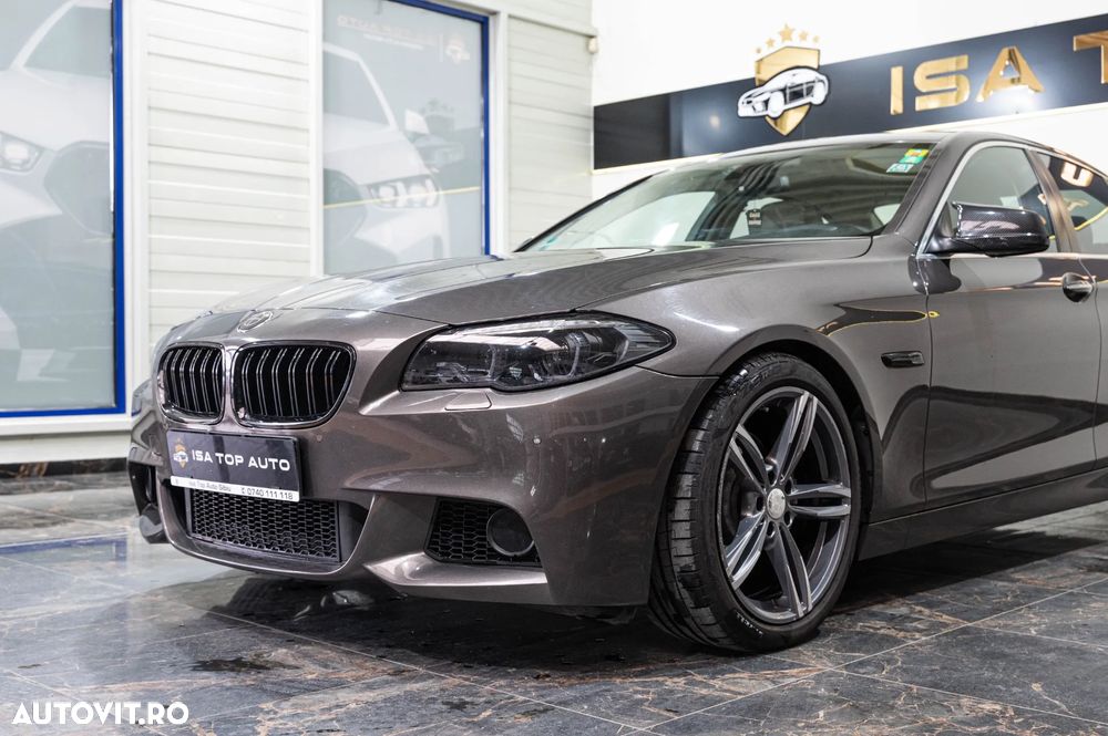 BMW Seria 5 520d Aut. Luxury Line - 9