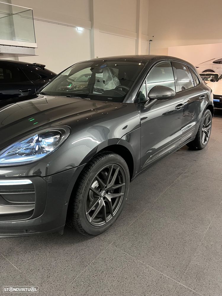 Porsche Macan T - 5
