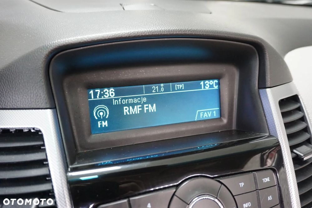 Chevrolet Cruze 2.0 D LT+ - 34