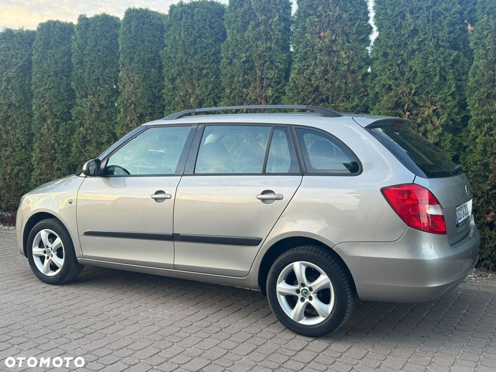 Skoda Fabia - 8