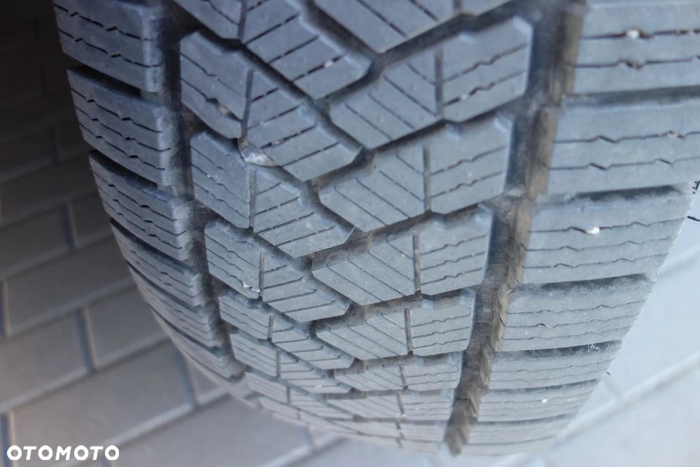 Ford Transit 2.0 Ecoblue  170 KM L3H2 Klima Webasto Kamera - 23