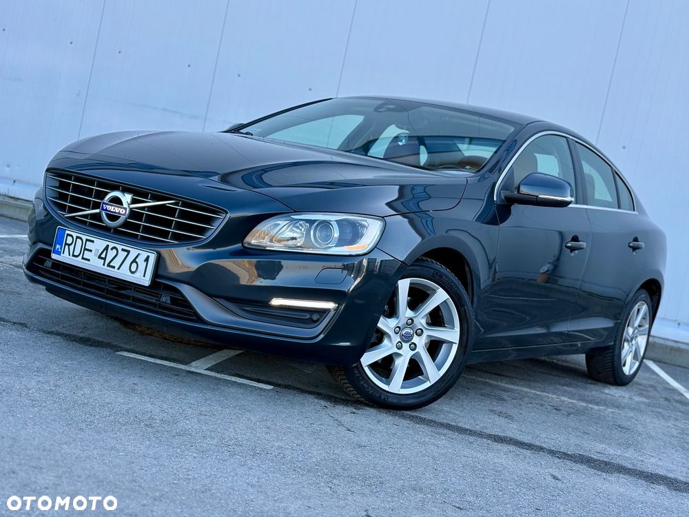 Volvo S60 ver-t3-momentum - 1
