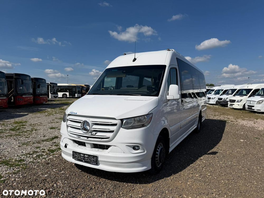 Mercedes-Benz Sprinter 517 - 9