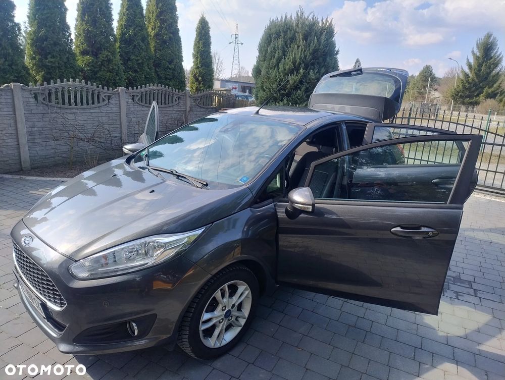 Ford Fiesta 1.0 EcoBoost STart-Stop Titanium - 12