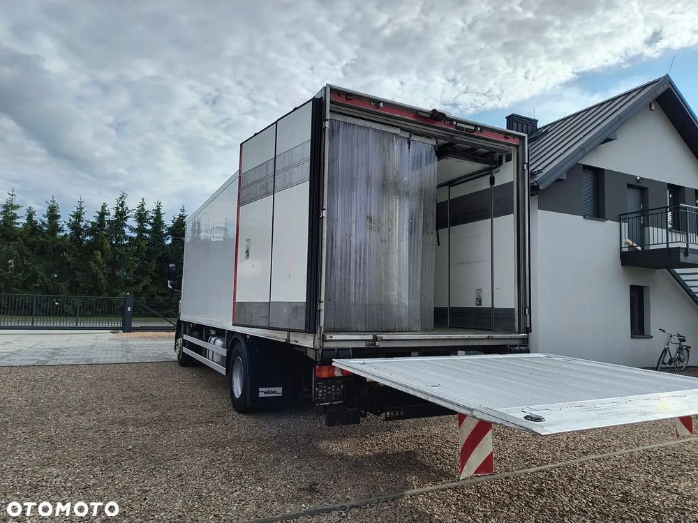 Mercedes-Benz Antos 1827 EURO6 - 10