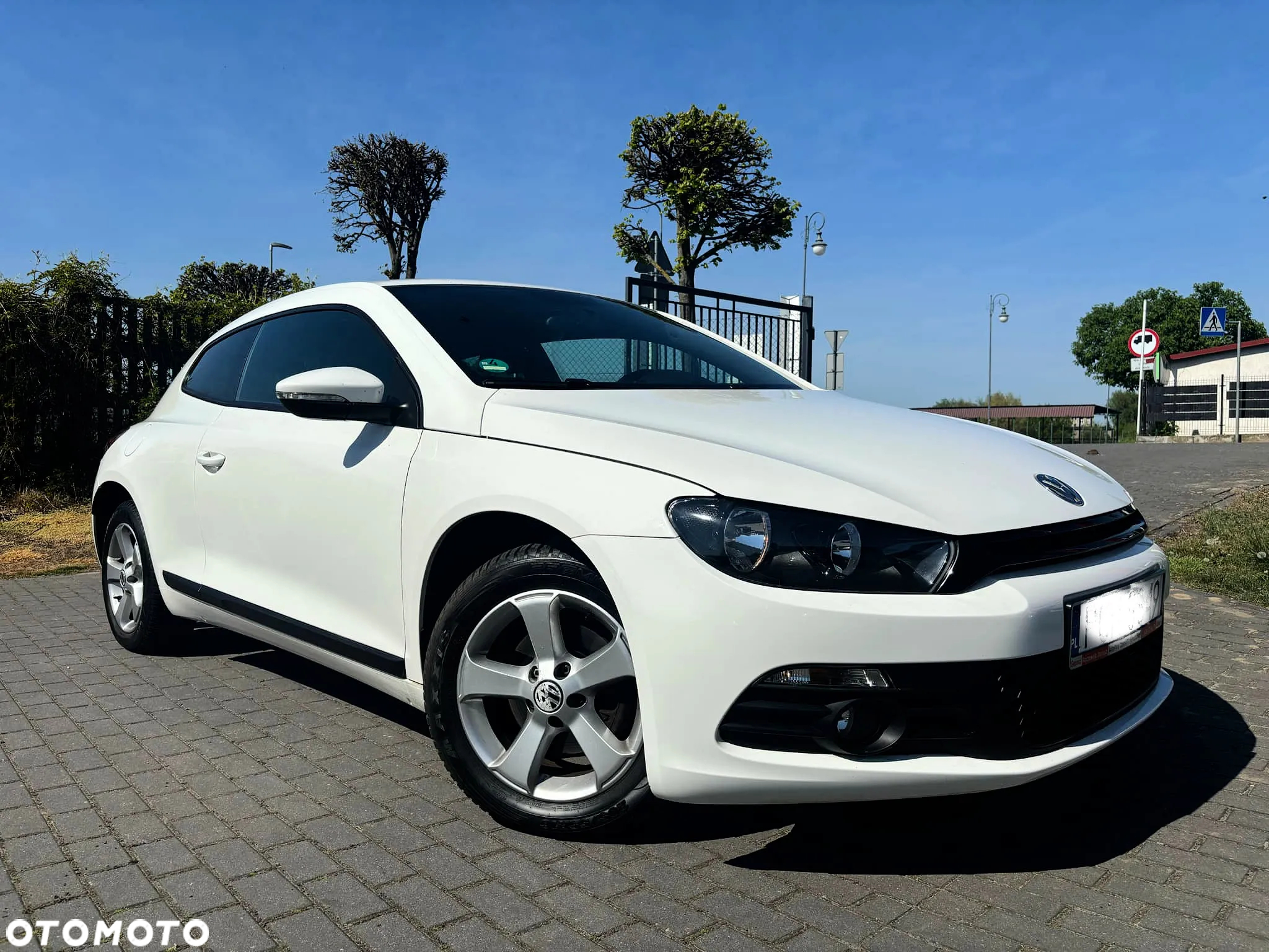 Volkswagen Scirocco 1.4 TSI BlueMotion Technology - 4