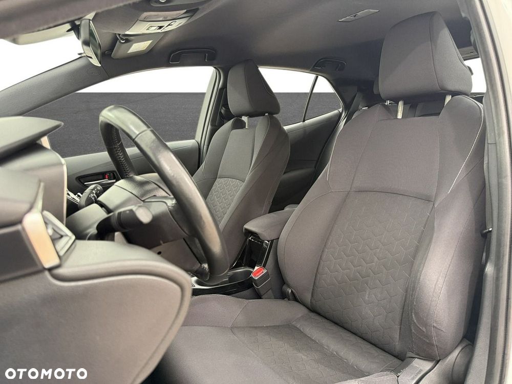 Toyota Corolla - 17