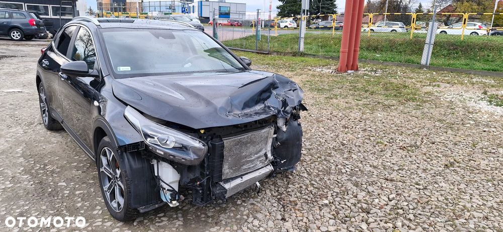 Kia XCeed 1.5 T-GDI Prestige Line - 13