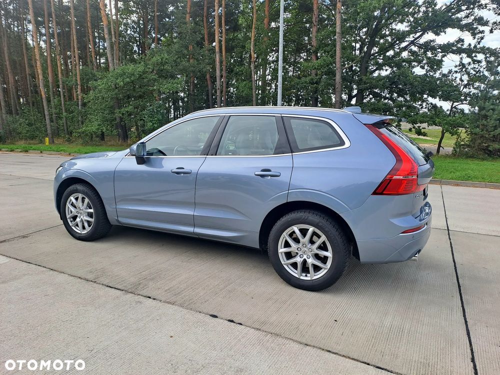 Volvo XC 60 B4 D AWD Momentum Pro - 18