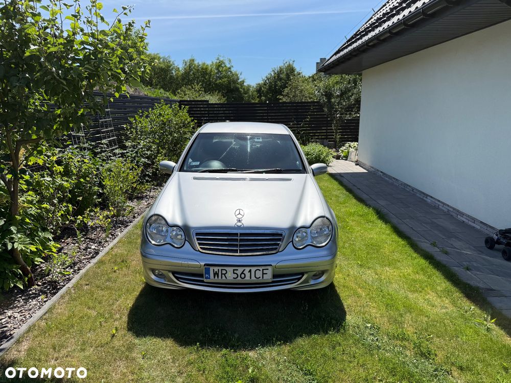 Mercedes-Benz Klasa C 180 Kompressor Automatik Classic - 2