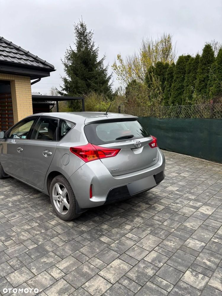 Toyota Auris - 6