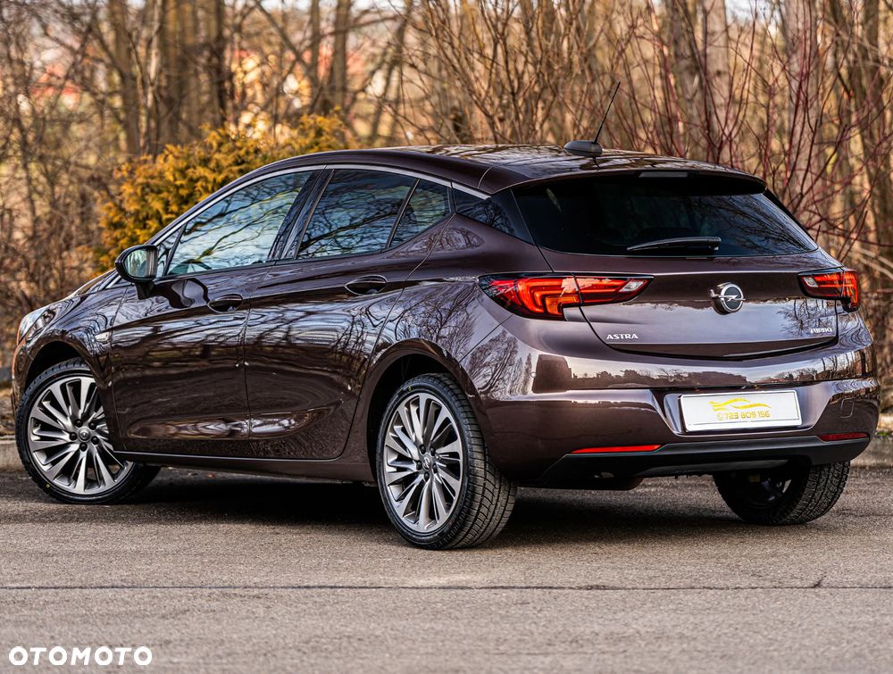 Opel Astra 1.4 Turbo Innovation - 17