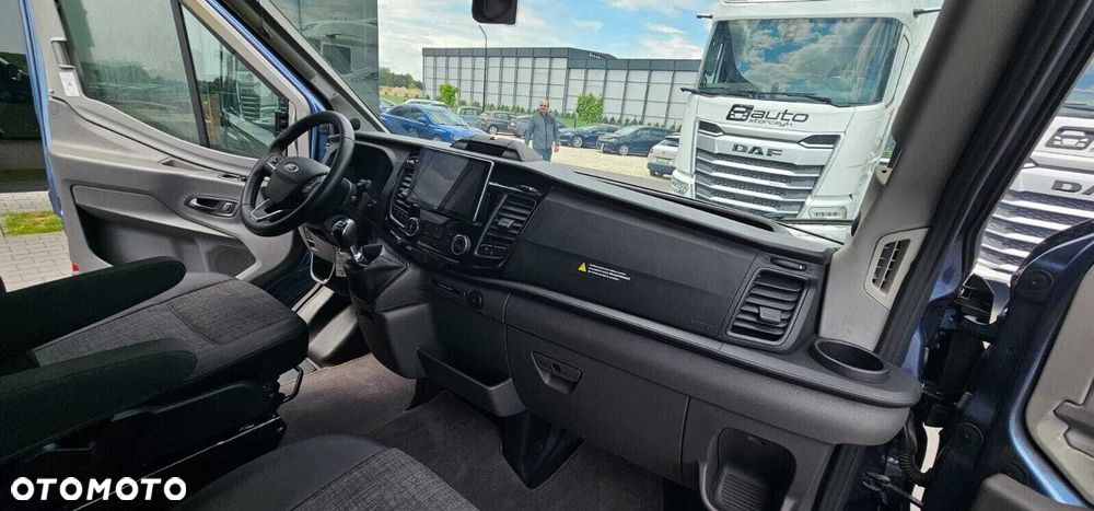 Ford transit - 11