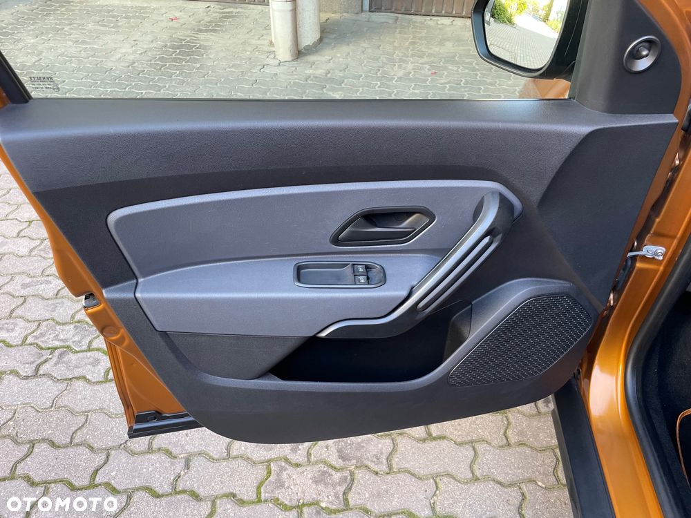 Dacia Duster 1.0 TCe Comfort - 9