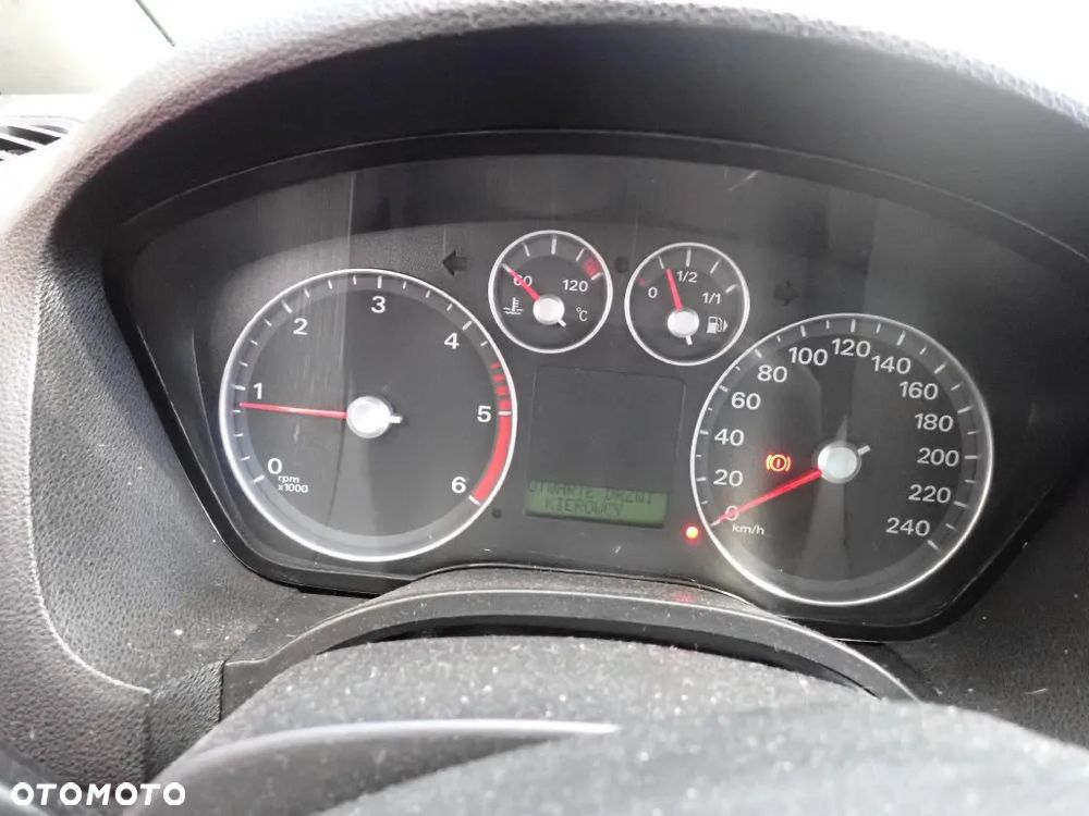 CZĘŚCI - Ford Focus c-max 1,8TDCI  85kW 115KM LAKIER H4 2006r. index - 9532 - 10
