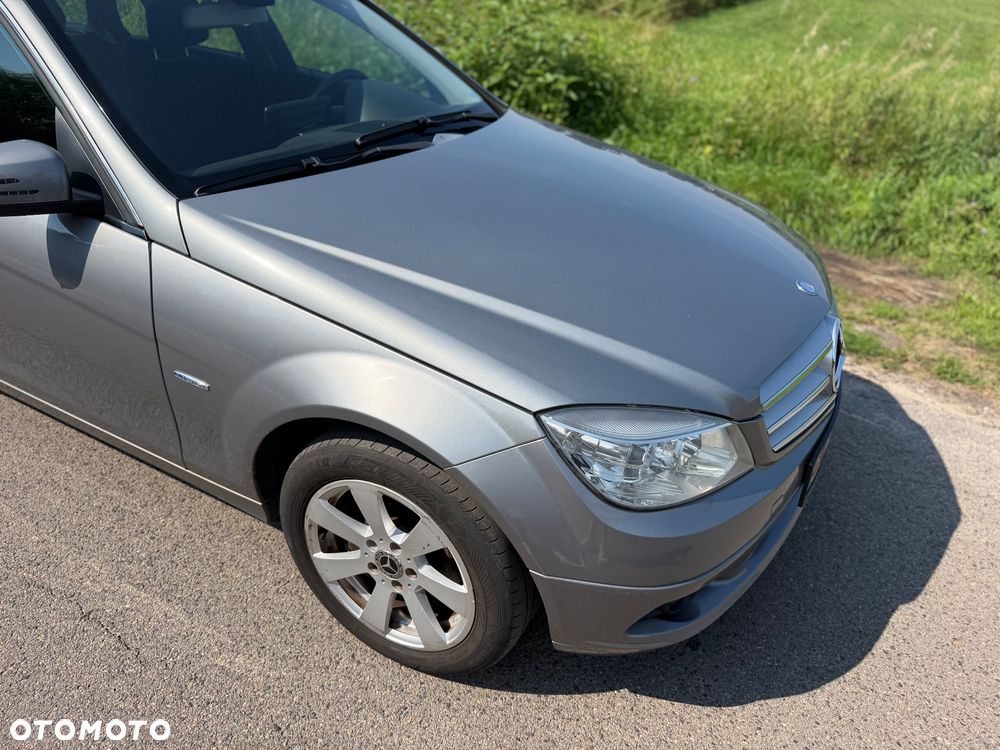 Mercedes-Benz Klasa C 200 (BlueEFFICIENCY) 7G-TRONIC Avantgarde - 11