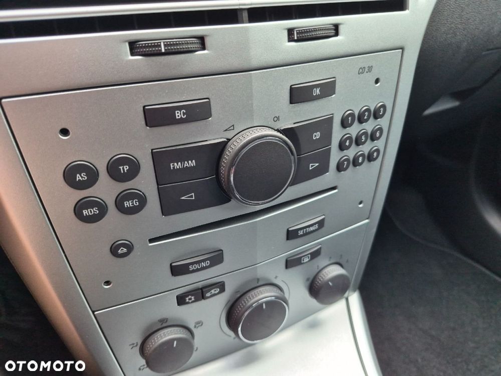 Opel Astra - 15
