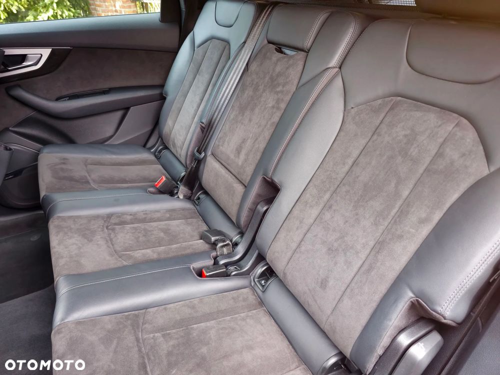 Audi Q7 - 33