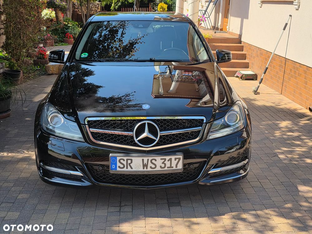 Mercedes-Benz Klasa C 180 BlueEFFICIENCY Avantgarde - 25