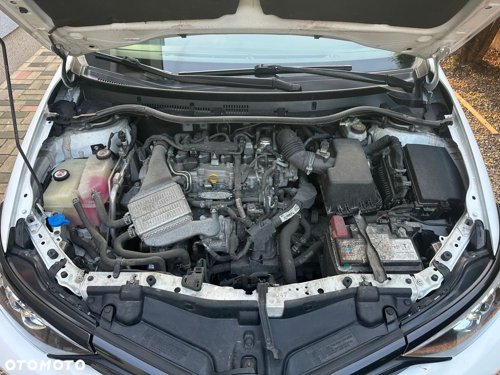 Toyota Auris 1.2 Turbo Team Deutschland - 6