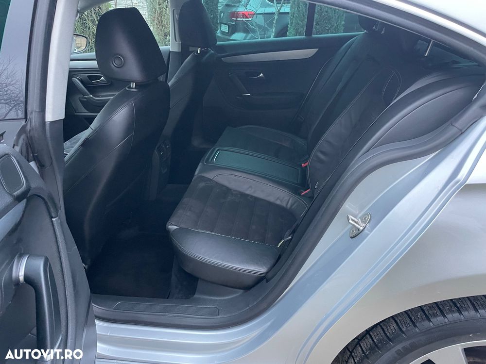 Volkswagen Passat CC - 21