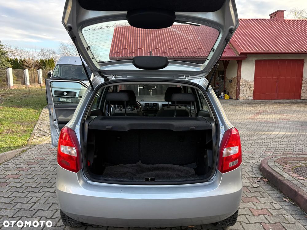 Skoda Fabia 1.6 TDI DPF Active Plus - 17